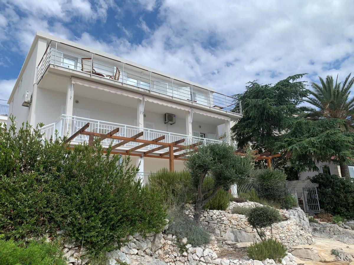 كورتْشولا Studio Apartments More المظهر الخارجي الصورة